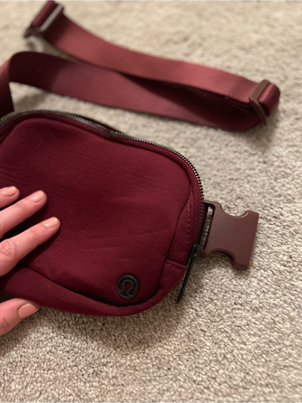 🏃🏻‍♀️ lululemon Everywhere Bag in Burgundy